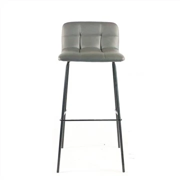Доставчик на ПУ бар столове Well Design