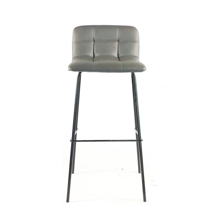 Доставчик на ПУ бар столове Well Design